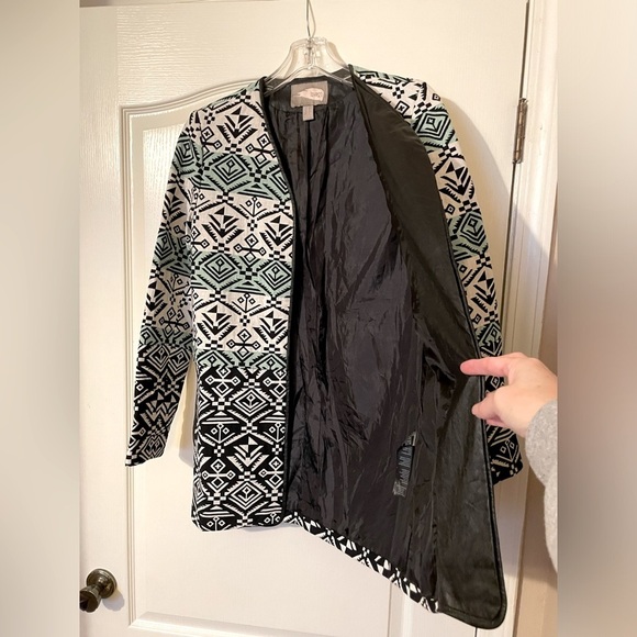 Love 21 Blazer Jacket Black Green Geometric Open Lined Collarless Work Size XS - Picture 3 of 11